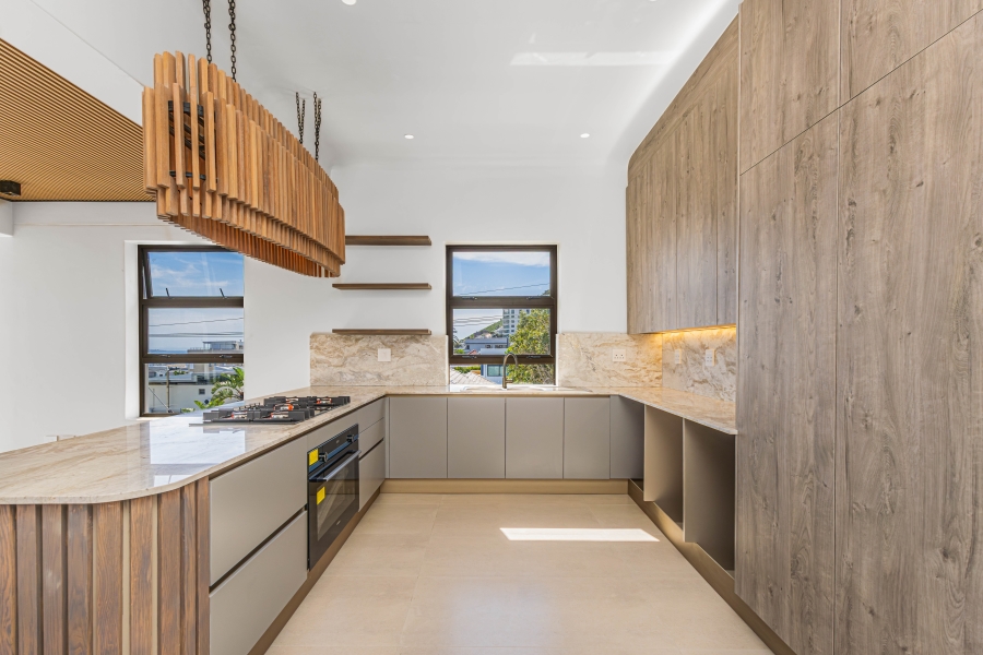 3 Bedroom Property for Sale in Fresnaye Western Cape
